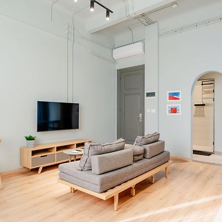 Grey L Studio Apartments Downtown Alexandria Menasce House Экстерьер фото
