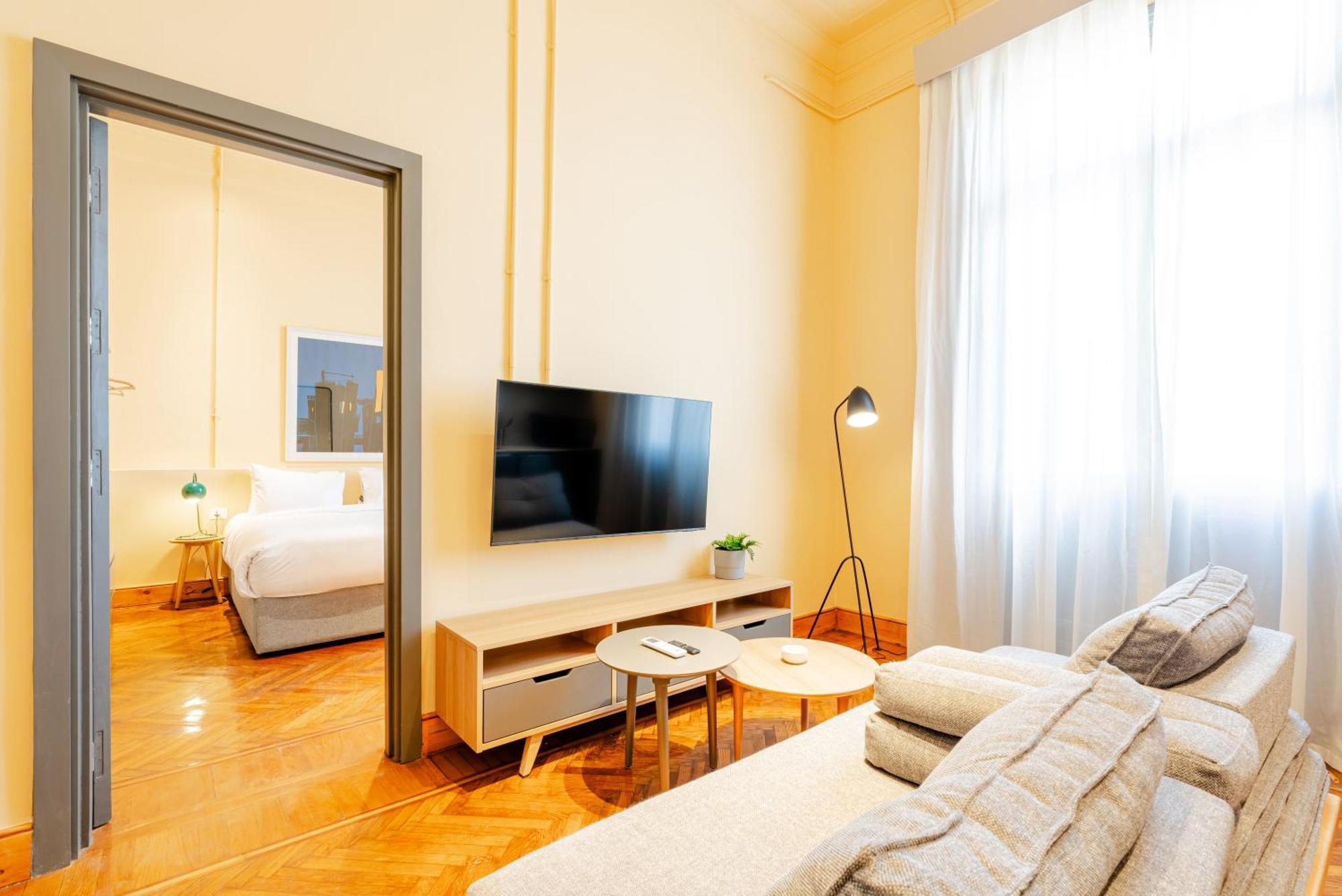 Grey L Studio Apartments Downtown Alexandria Menasce House Экстерьер фото